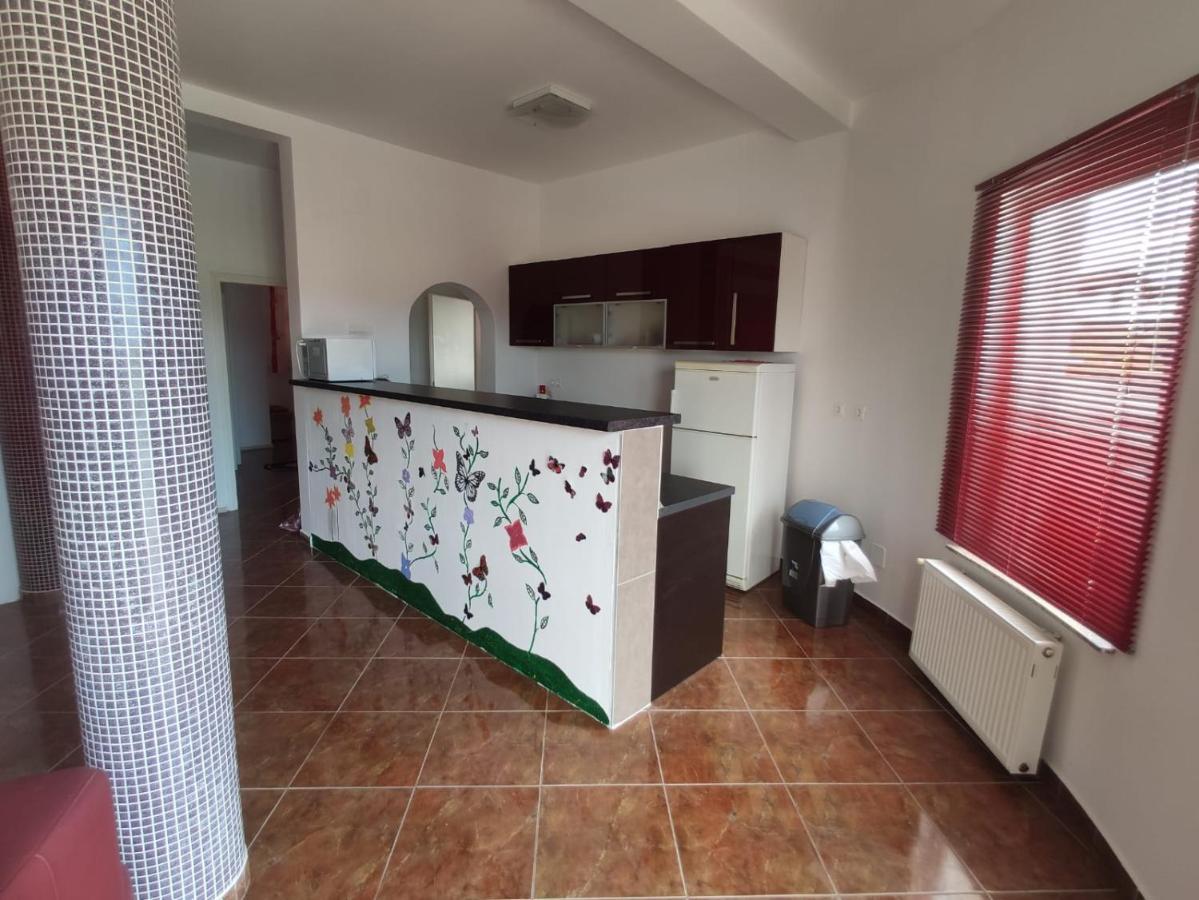 App Margareta Apartment Umag Exterior photo